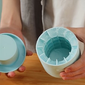 Resim 1 adet 40 Bölümlü Silikon Buzluk Tepsisi Kapaklı - BPA İçermez, Gıda Sınıfı, Yapışmaz, Esnek, Misafirperverlik ve Kutlamalar İçin İdeal, Şükran Günü, Sevgililer Günü, Ramazan ve Daha Fazlası İçin Mükemmel, Temel Mutfak Aracı | Dayanıklı Silikon Tepsisi | Yapışmaz Tepsisi 