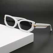 Resim Kadınlar İçin Metal Detaylı Moda Gözlük - Klasik Retro Çiftler için Temizlik Bezi ile Günlük Kullanım 