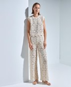 Resim Geometrik Desenli Ajurlu Bej Pantolon 