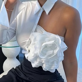Resim Volanlı Yaka ve 3/4 Kollu Şık Kadın Bluzu - İlkbahar/Yaz için Hafif Pembe Düz Renk Gömlek, Sadece Elde Yıkanır, Esnemez Kumaş, Günlükten Resmiye Çeşitli Kullanım, Omuz Açık Stil 