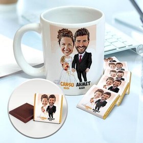 Resim Evlenen Çiftler Karikatürlü Kupa ve Çikolata 