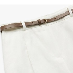 Resim Koton Pamuklu - Viskon Kumaş Cepli Kemerli Bermuda Mini Şort Kırık Beyaz 5sak40176uw Ekru 