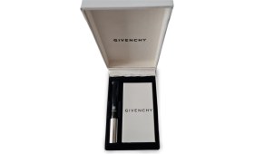 Resim Givenchy Sigara Ağızlık ve Filtre Set Gümüş 