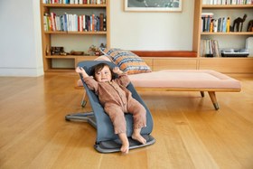 Resim Evolve 3'ü 1 Arada Ergonomik Ana Kucağı, Yenidoğandan 13,2 kg’a Kadar, Katlanabilir 