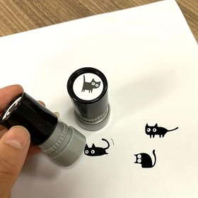Resim Sevimli Siyah Kedi Öğretmen Ödül Damgası - Sınıf Teşviki için Sevimli Koşan Kedicik Mürekkep Ped Mühürü, Öğrenci Davranış Ödülleri ve Sanat Projeleri - Eğlenceli Hayvan Tasarımlı Dayanıklı Kauçuk Damga, Kedi Temalı Sınıf Eşyaları 