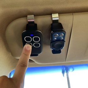 Resim Garaj Kapı Açacağı Uzaktan Kumanda, Araç Anahtar Fobu için Ayarlanabilir Paslanmaz Çelik Tutucu Aksesuar, Çeşitli Anahtar Türleriyle Uyumlu 1 Adet Evrensel Araç Güneşlik Klipsi 