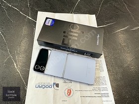 Resim Samsung Z Flip 4 İkinci El TR | 128 GB 8 GB | Mavi 