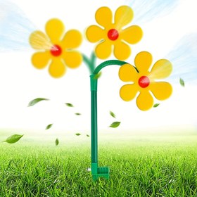 Resim Çılgın Papatya Fıskiyesi - 360° Dönebilen Hareket ve Dans Eden Çiçek Tasarımı ile Dayanıklı Plastik Bahçe Sulama Sistemi, Canlı Sarı Papatyalar ve Yeşil Tabana Sahip Kolay Kurulumlu, İlkbaharda Oyun Zamanları, Çimlerinizi Serbestce Islatmak için Büyük Alanlara Uygun Su Keyfi 