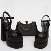 Resim E&L Company 15,5cm Siyah saten çift platformlu, çantasıyla birlikte takımdır 