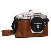 Resim MegaGear MG1350 Olympus OM-D E-M10 Mark III Deri Kamera Çantası 