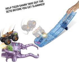 Resim Hot Wheels Monster Trucks Aksiyona Başlangıç Oyun Seti GYL09-GYL11 