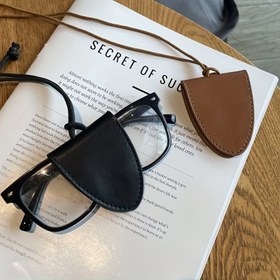 Resim Asılı boyun çok fonksiyonlu PU Deri Moda Gözlük klips kolye Kadınlar için gözlük saklama asma ipi boynuz süs zinciri aksesuarları 