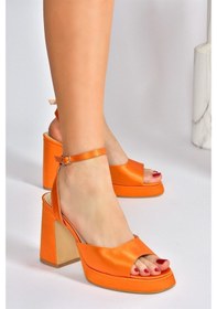 Resim Fox Shoes Turuncu Saten Kumaş Kalın Platform Topuklu Kadın Ayakka 