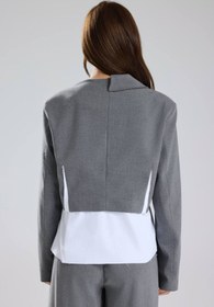 Resim tw3 Kadın Broş Detaylı Kruvaze Pis Dikim Tasarım Blazer Ceket 