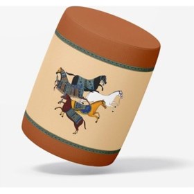 Resim Figüratif At Tasarımlı Puf Kumaşı Süettir. Uluslararası Solmama Sertifikasına Sahiptir. Çok Renkli 