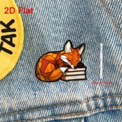 Resim 2D düz, 1 adet, kitap üzerinde uyuyan şirin ve zarif tilki akrilik broş, çanta, şapka ve ceketler için uygun, günlük kullanım, yıl dönümleri, doğum günleri ve hediye partileri için sevimli çizgi film tarzı, 2D Düz 