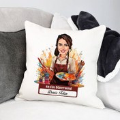 Resim En Başarılı Kadın Resim Öğretmeni Karikatürlü Yastık 
