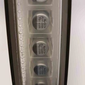 Resim Uux1v101mnqam0gs 100mf 35v 10x10 Nıchıcon Smd Kondansatör 60 Adet 