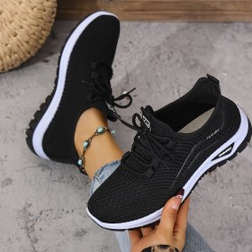 Resim Kadınların Rahat Dış Mekan Koşu ve Yürüyüş Ayakkabıları, Bağcıklı Yan Desenleri, Çift Katmanlı Tabanlar, Giyip Çıkarmak Kolay, Örgü Malzemeden Yapılmıştır. 