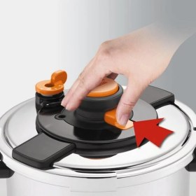 Resim Tefal Clipso Control One 6lt. 2 Hız Turuncu Düdüklü Tencere 