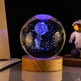 Resim Aya Çıkan Astronot Tasarım Cam Küre 