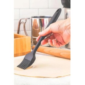 Resim Silicolife Yumurta Fırçası, Isıya Dayanıklı Yanmaz Yapışmaz Tek Parça Silikon Fırça 21CM Antrasit 