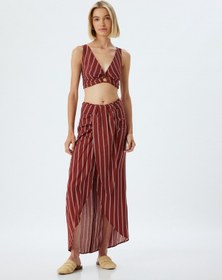 Resim Koton Koton X Melis Ağazat - Crop Büstiyer V Yaka Viskon Gipeli Slim Fit Kahverengi Çizgili 4sak30144ew 
