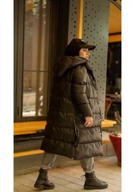 Resim Kadın Kapüşonlu Siyah Şişme Mont Siyah 