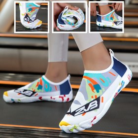 Resim ZVB Kadınlar için Düz Renk Elastik Su Ayakkabıları, Nefes Alabilen Kumaş Üstü ile EVA Taban, İç Mekan Yoga, Spor, Yüzme ve Su Aktiviteleri için Uygun, Yüzme Ayakkabıları. 