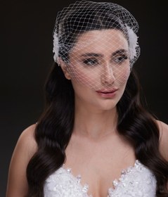 Resim Vintage Tarz Kafes Tüllü Gelin Saç Aksesuarı – Çiçek Detaylı Nikah Filesi 