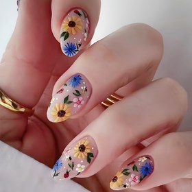 Resim Günlük Şirin Çiçek Tırnaklar, Badem Şekilli Çok Yönlü Mavi Ayçiçeği Desenli Yapıştırmalı Tırnaklar, Gençlik ve Tatlı Kelebek Arı Tasarımlı 24 Parça Renkli Takma Tırnak Seti 