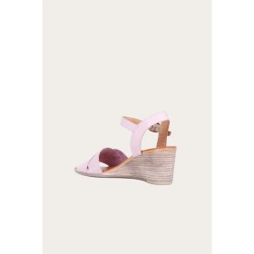 Resim Bueno Shoes Pembe Deri Kadın Dolgu Topuklu Sandalet 