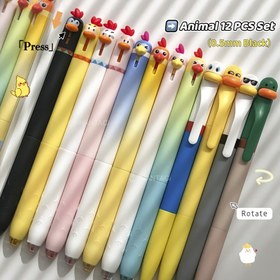 Resim 12 adet Hayvan Jel Kalemi - Sevimli Tavuk, Papatya, Ördek, Penguen, Kalkan, Tavşan, Kedi, Köpek, At, İnek, Koyun, Domuz - 0.5mm Siyah Mürekkep, Dayanıklı Plastik, Ofis ve Okul Malzemeleri için Orta Uç, Yaratıcı Yazma Araçları, Canlı Tasarım, Pürüzsüz Yazma Deneyimi 
