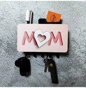 Resim Pembe Kalpli Mom Anne Yazılı Bölmeli Anahtarlık Duvar Askılık Dekor Diğer 
