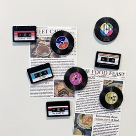 Resim 4/8 Adet Retro Kaset Bant Mıknatıs Seti - Vintage Plak Buzdolabı Mıknatısları, Tüm Müzik Severler İçin Harika Hediye 