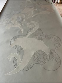 Resim BAŞYAPI DİZAYN Tekstil Kumaş Gri Zemin Üzeri Pembe Sandalye Desenli Pano 3 Parça (3,25 X 6.36m) 