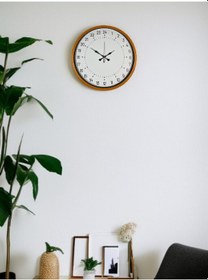 Resim 36 Cm Turuncu 24 Saat Göstergeli Özel Tasarım Duvar Saati Açık 