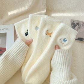 Resim 4'lü Paket Kadınlar için Peluş Astarlı Termal Çoraplar - Kalın Kışlık Baldır Boyu Hayvan Desenli (Tilki, Kuş, Tavşan, Kedi) - Soğuk Hava İçin Rahat Ev Çorapları, Kabarık Çoraplar, Yumuşak Kumaş Yapısı 