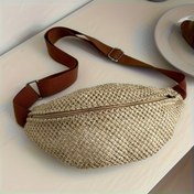 Resim Kadınlar için El Dokuma Fransız Şık Crossbody Bel Çantası - Hafif Nefes Alabilen Polyester Fermuarlı, Ekose Deseni, İki Renk (Açık Kahverengi/Bej) Plaj, Spor ve Günlük Kullanım İçin, Rahat Tarz Çanta, Dokulu Örgü Tasarım, Dayanıklı Askı Aksesuarı, Seyahat Gereçleri, El Yapımı Çanta, Kompakt Çanta, Moda Kadın 