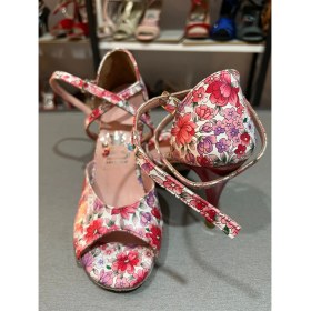 Resim Bitangosu “flor De Pasión” – Kırmızı Çiçek Desenli 8,5 cm 13 Pont Tango Dans ve Salon Ayakkabısı 