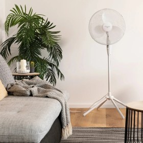 Resim Trendinyeri Voltomat Ayaklı Vantilatör 50W Beyaz 