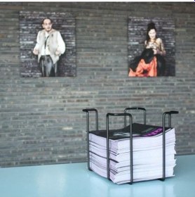 Resim Dergilik Gazetelik Metal Kitaplık Retro Tasarım Dergilik 