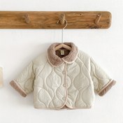 Resim 1 adet Erkek Bej Yüksek Yaka Hırka - Düğmeli Ön, Uzun Kollu ve Göğüs Cebi ile Rahat Kışlık Ceket, Soğuk Hava için Casual Polyester Dolgulu Dış Giyim, Dış Mekan Oyunları ve Rahat Giyim için Mükemmel, Erkekler için Kışlık Ceket, Eğlenceli Tasarım, Dayanıklı Çocuk Giyimleri, Kışlık Ceket Erkekler İçin 