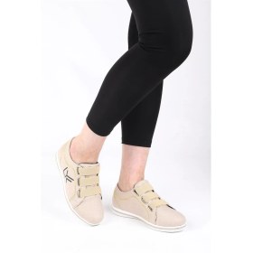 Resim Layki Trade Bej Renkli Kadın Yürüyüş Ayakkabısı 