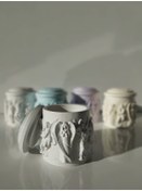 Resim Rome El Yapımı Beton Melek Figürlü Ahşap Fitilli Soya Mum Açık Gri 