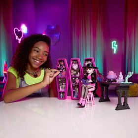 Resim Monster High Draculauranın Gizli İksirler Odası Oyun Seti JBF15 