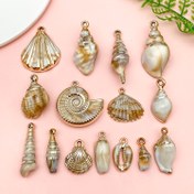 Resim 15 Adet SAILANZI Deniz Kabuğu Çekicilikleri - Doğal Görünümlü Renkli (Bej, Kahverengi, Beyaz, Siyah, Altın, Pembe, Gri) Zarif Spiral Şel Kolye Uçları - Taklit Akrilik Sferik, İstiridye ve Konk Şekilleri ile Asma Halkası DIY Mücevher Yapımı için: Bilezikler, Anahtarlık, Saç Aksesuarı, Çiçeğe Dönüşüm - Dayanıklı & Kararmaya Dirençli Elektro Kaplama Gerektirmez - Plaj Teması 