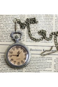 Resim keyfim shop Retro Cam Kapaklı Quartz Köstekli Cep Saat 