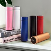 Resim 1 adet 304 paslanmaz çelik yalıtımlı su termosu sıcaklık gösterebilir. Ev için yalıtımlı bardak, araç içi yalıtımlı su şişesi, spor su bardağı, ofis ticari yalıtımlı bardak, 500 ml 