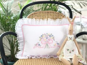Resim Buket Model Dekoratif Bebek Yastığı - Fırfırlı 